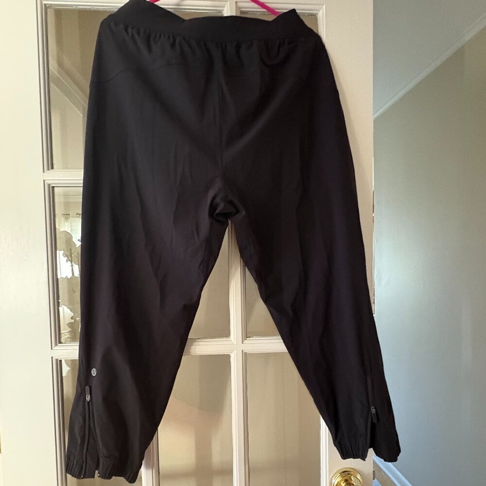Lululemon Adapted State HR Cropped Jogger
